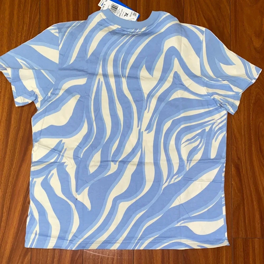 🧊 Adidas Blue and White Zebra Print TShirt/Short 2pcs Combo NWT🧊 - Picture 6 of 7